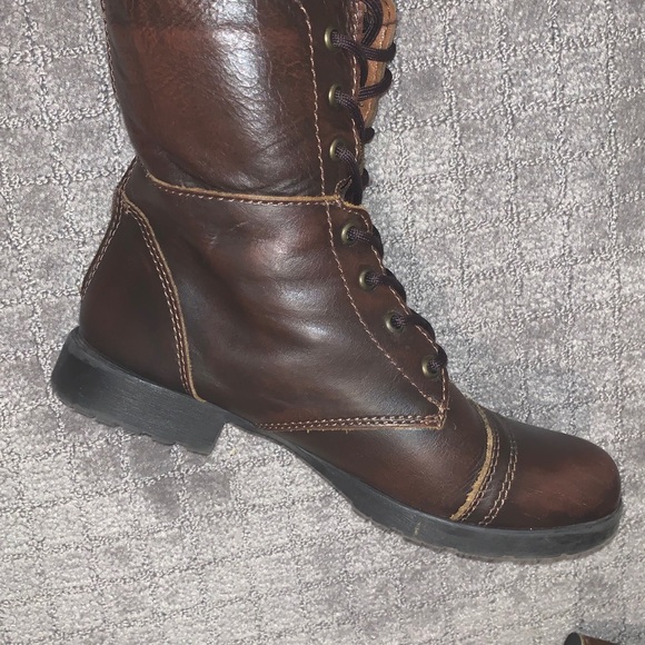 Combat boots - Picture 3 of 3